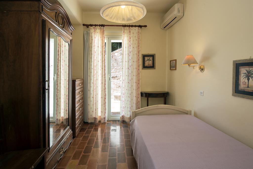 Villa Anastasia Spartylas Buitenkant foto